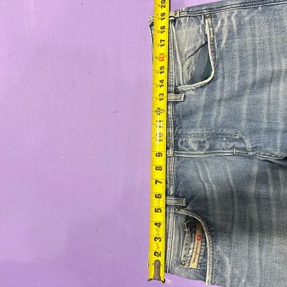 Diesel Men's Faded Blue Straight Jeans - Picture 8 of 11